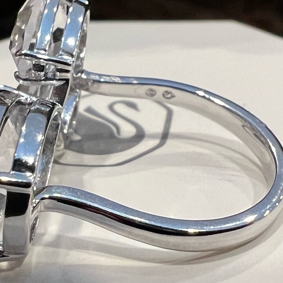 NWT Authentic Millenia Swarovski Crystal Ring Cocktail Pear Cut Rhodium Plate 50 - Picture 9 of 12